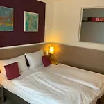 Отель Rheinhotel Arte