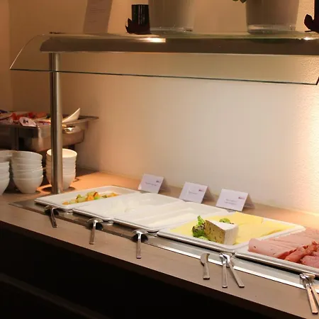 ホテル Rheinhotel Arte レマーゲン