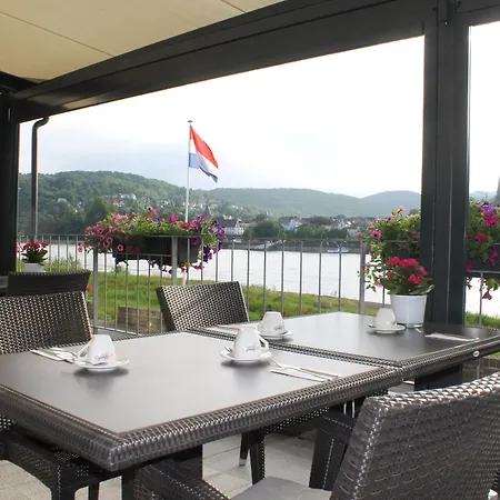 ホテル Rheinhotel Arte レマーゲン