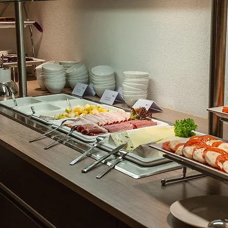 ホテル Rheinhotel Arte 3*