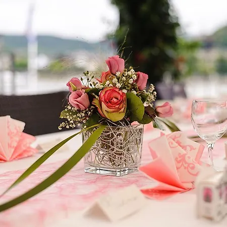 Rheinhotel Arte ホテル