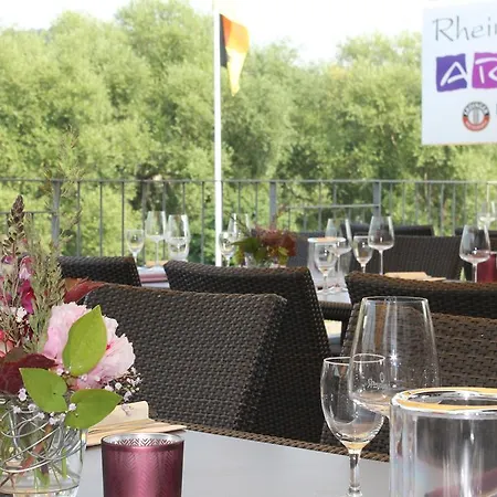 ホテル Rheinhotel Arte レマーゲン