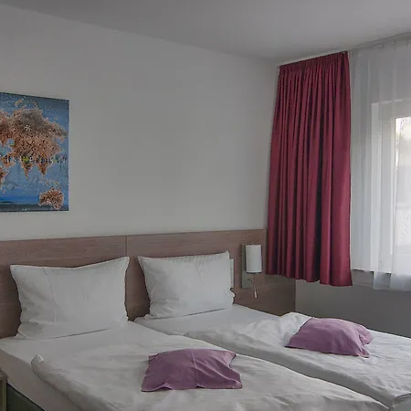 Hotel Rheinhotel Arte 3*