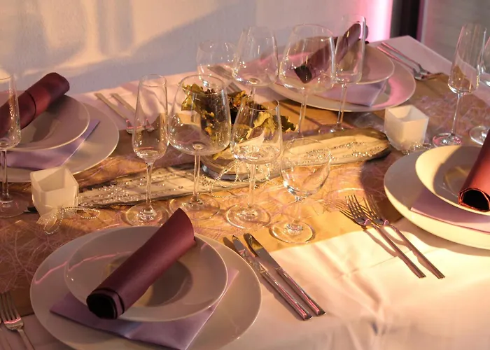 מלון Rheinhotel Arte 3*