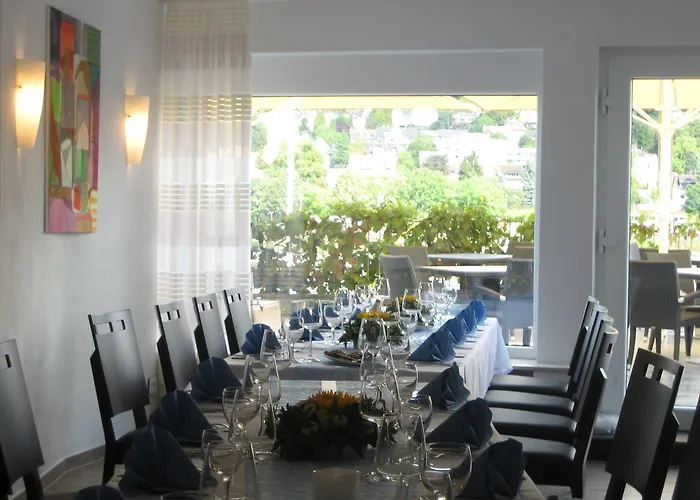 Rheinhotel Arte מלון